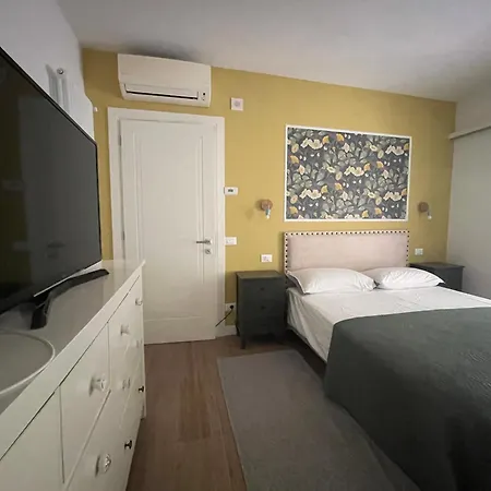 Festinalente Apartment *